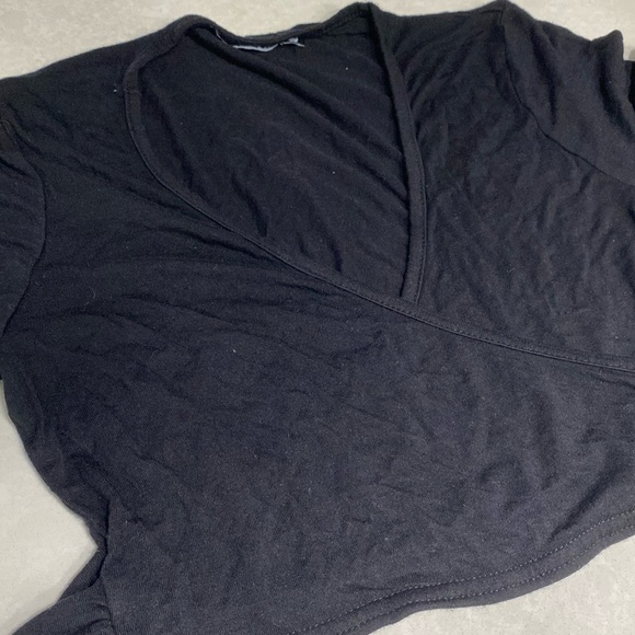 Nasty Gal Give It Your Best Shot Tie Crop Top Size Small Black ⭐️⭐️⭐️⭐️⭐️ - Picture 11 of 17